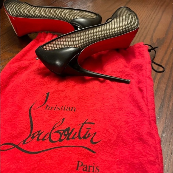 Christian Louboutin heels - Picture 5 of 6